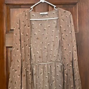 Carly Jean Los Angeles Veronica kimono